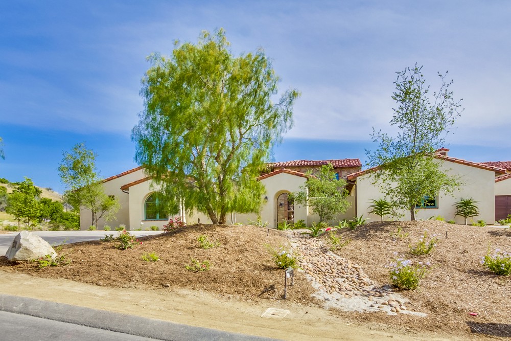 Virtual tour photo 1 of 73 for 7691 Iluminado