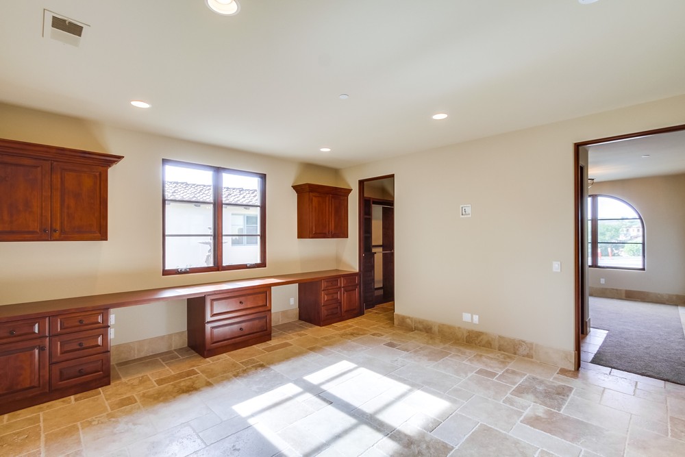 Virtual tour photo 32 of 73 for 7691 Iluminado