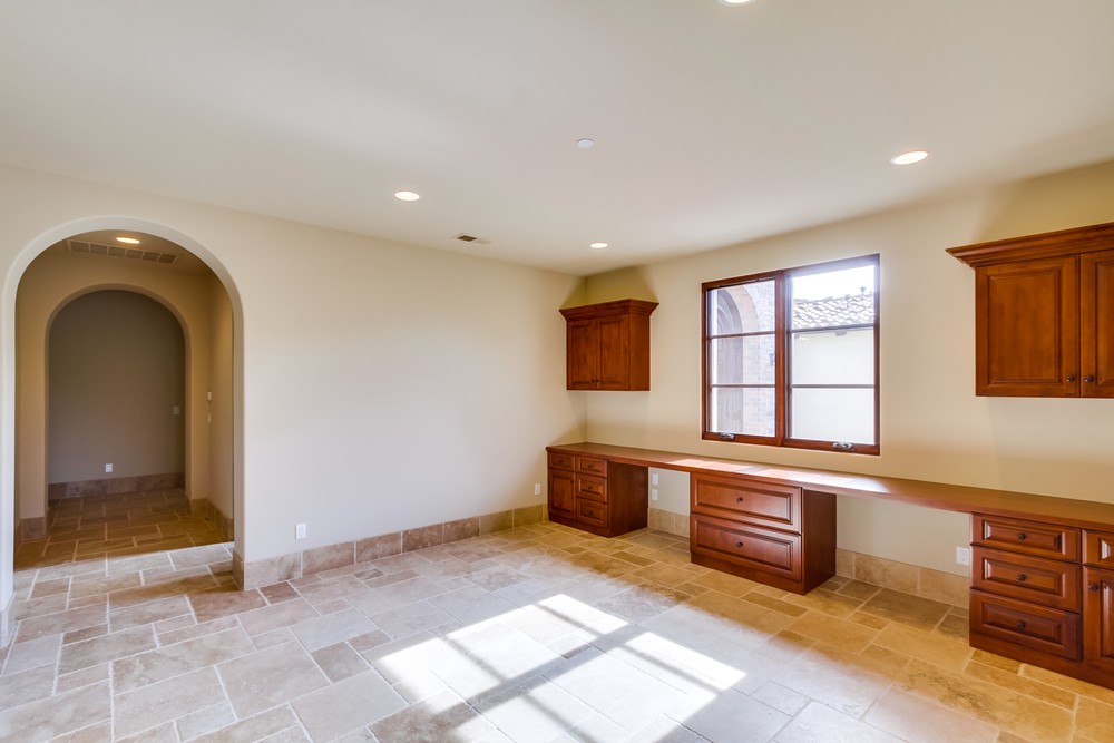 Virtual tour photo 33 of 73 for 7691 Iluminado