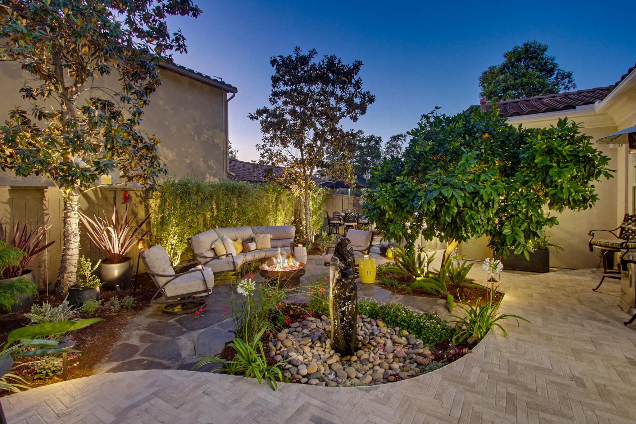 Virtual tour photo 22 of 123 for 7705 Allegro Ln