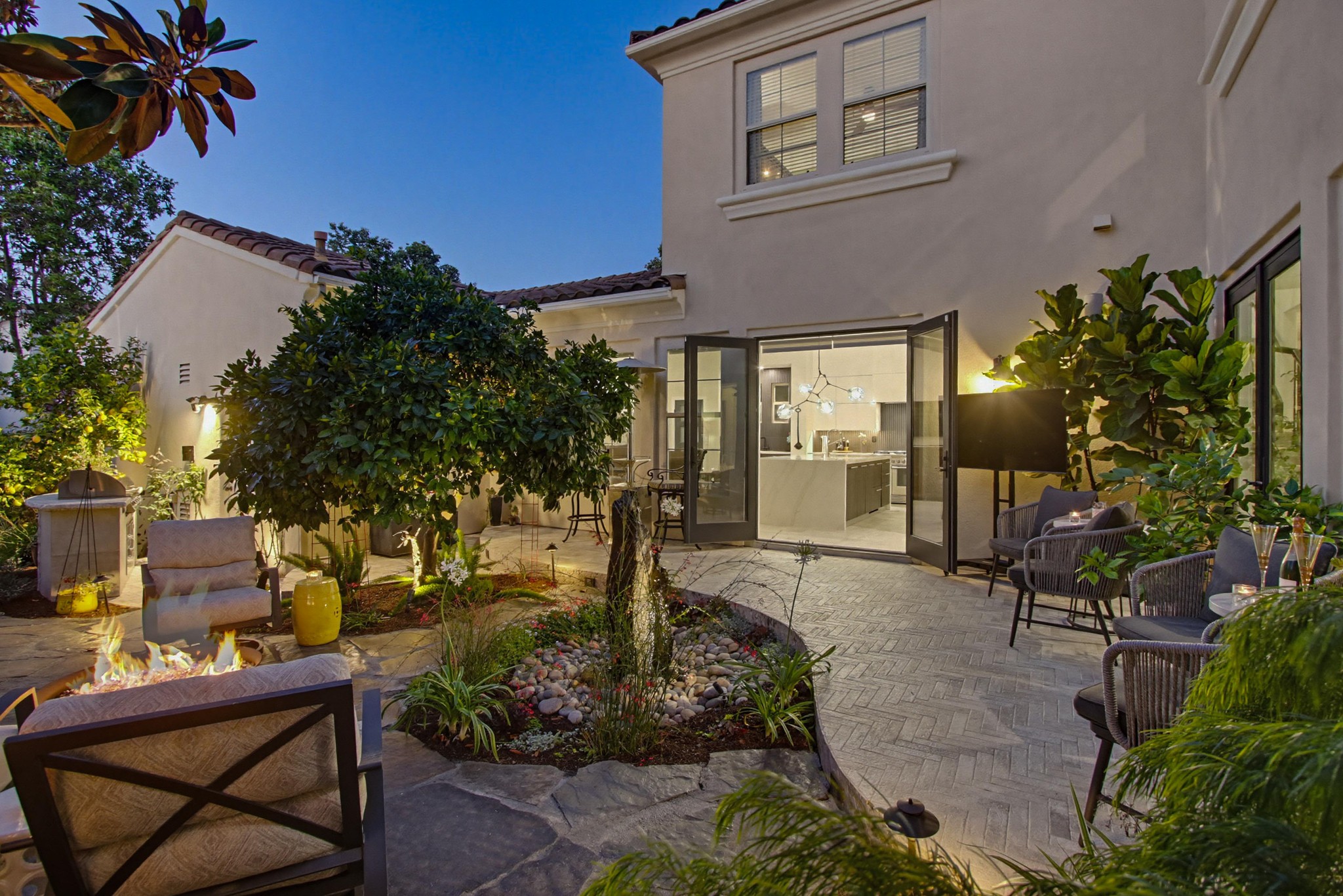 Virtual tour photo 5 of 123 for 7705 Allegro Ln