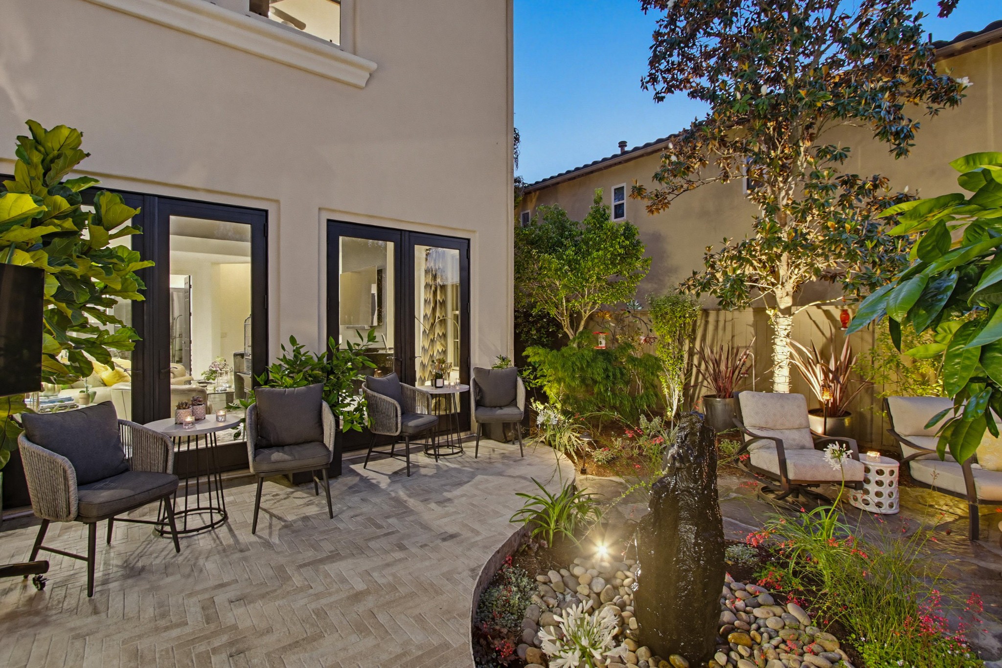 Virtual tour photo 27 of 123 for 7705 Allegro Ln