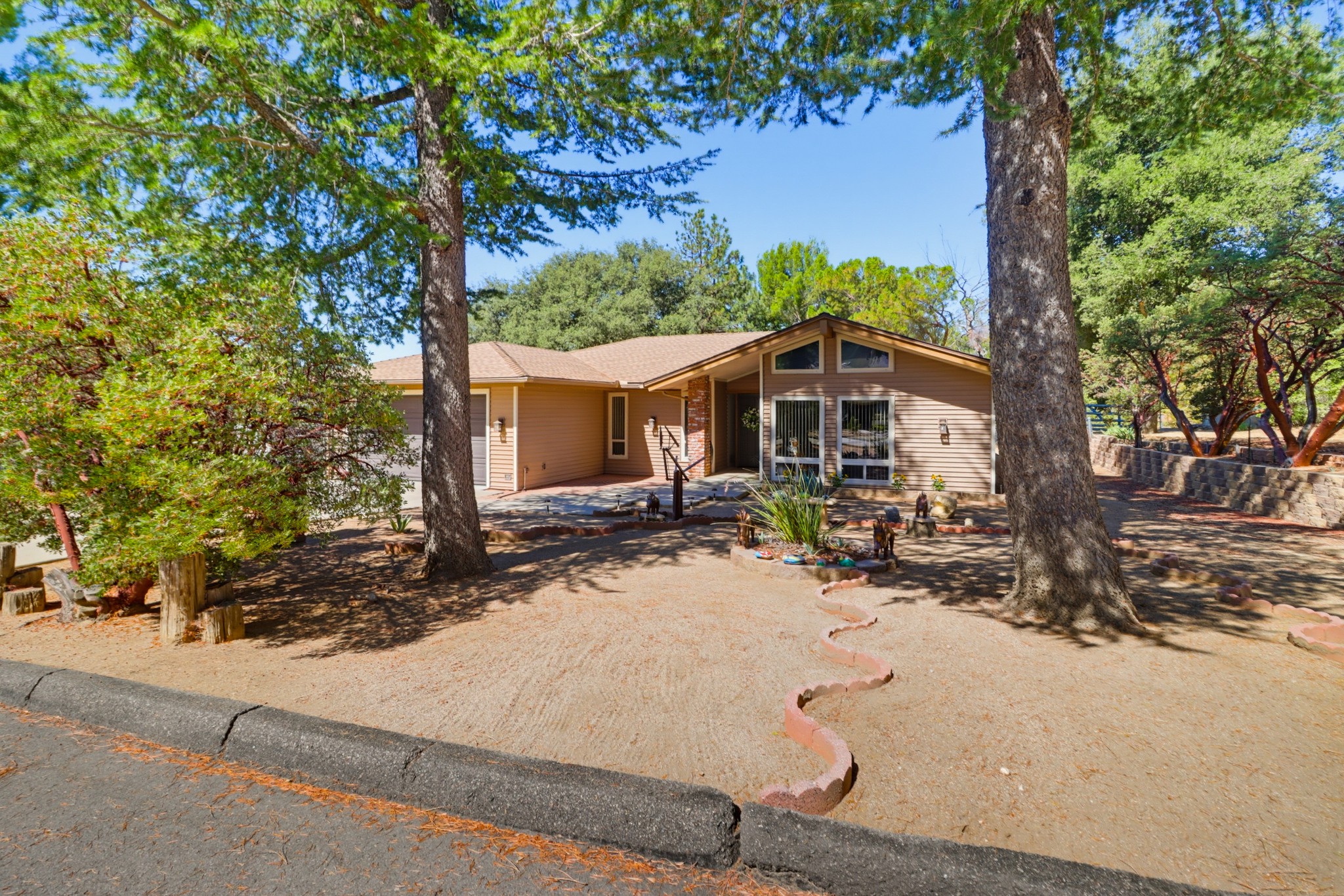 Virtual tour photo 3 of 54 for 7712 Cll De La Fiesta