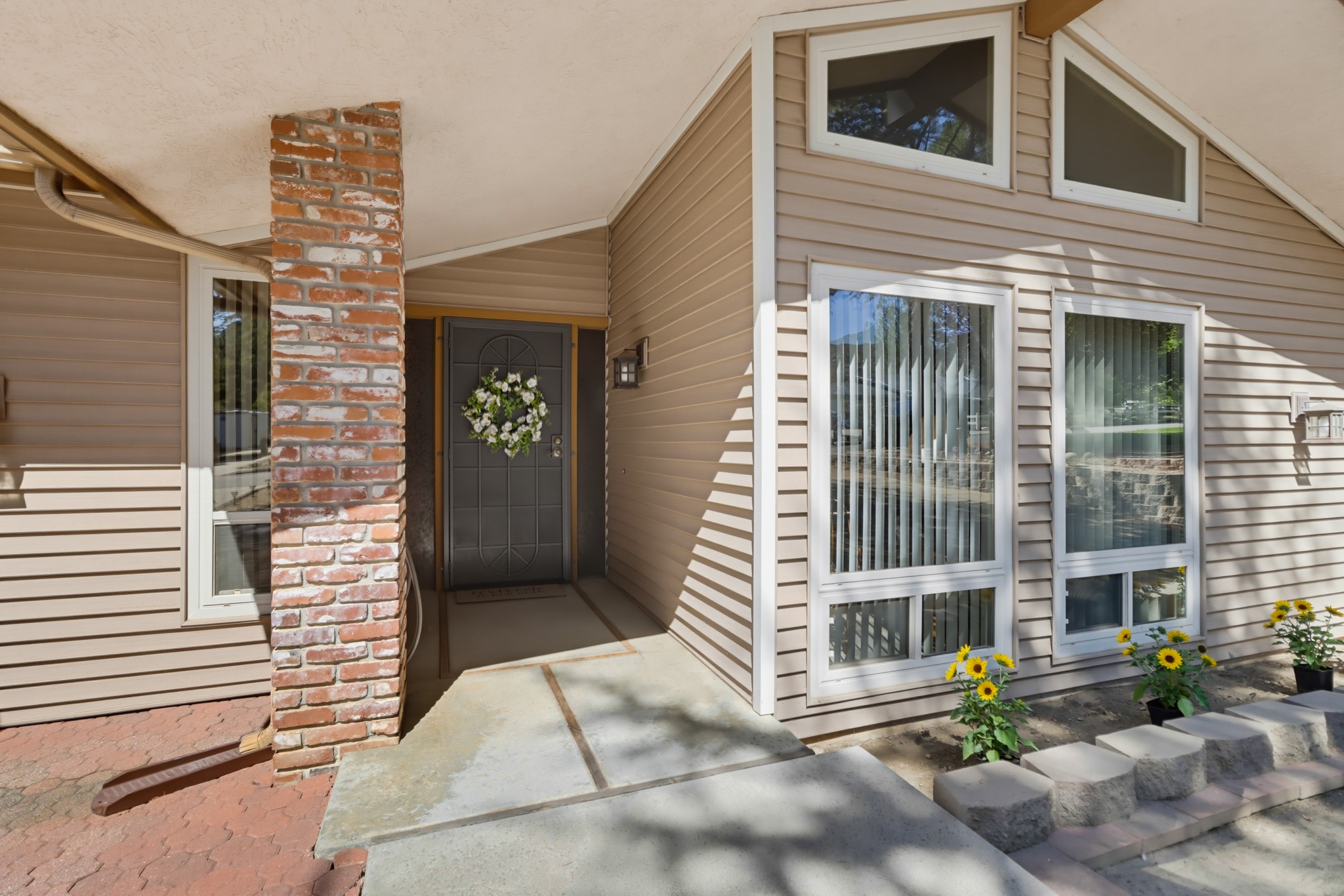 Virtual tour photo 6 of 54 for 7712 Cll De La Fiesta