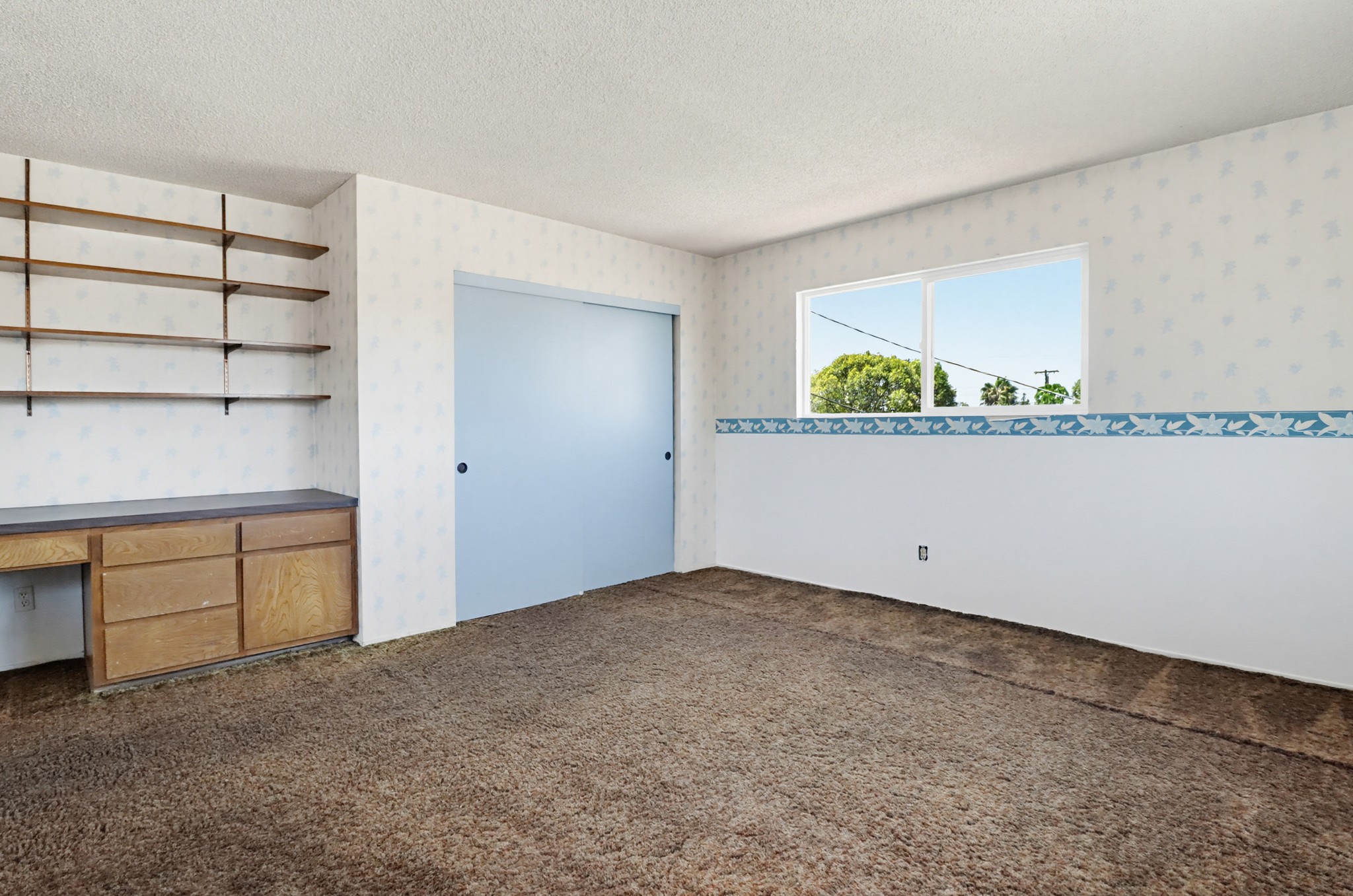 Virtual tour photo 34 of 48 for 772 Applewood Dr