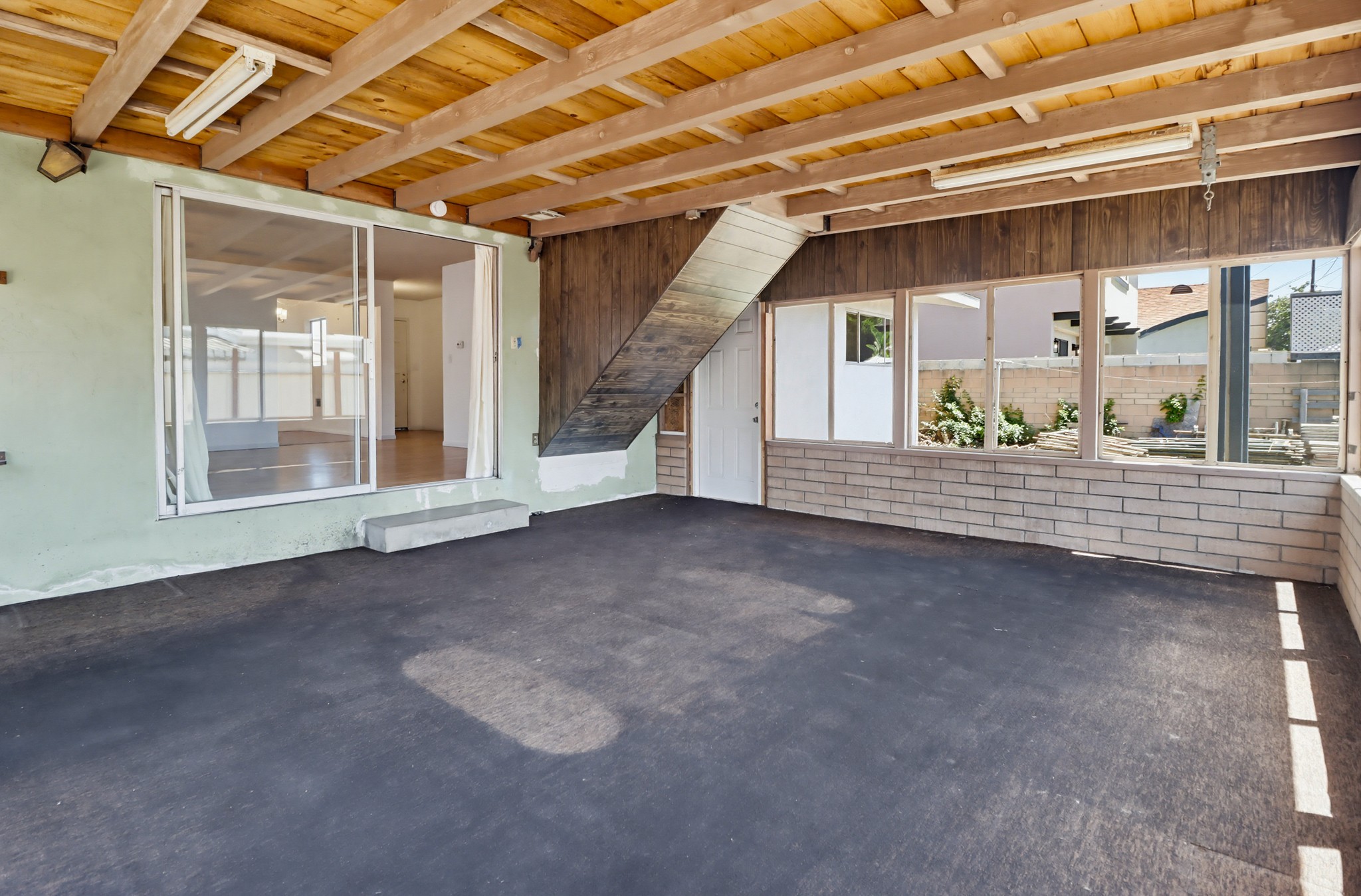 Virtual tour photo 39 of 48 for 772 Applewood Dr