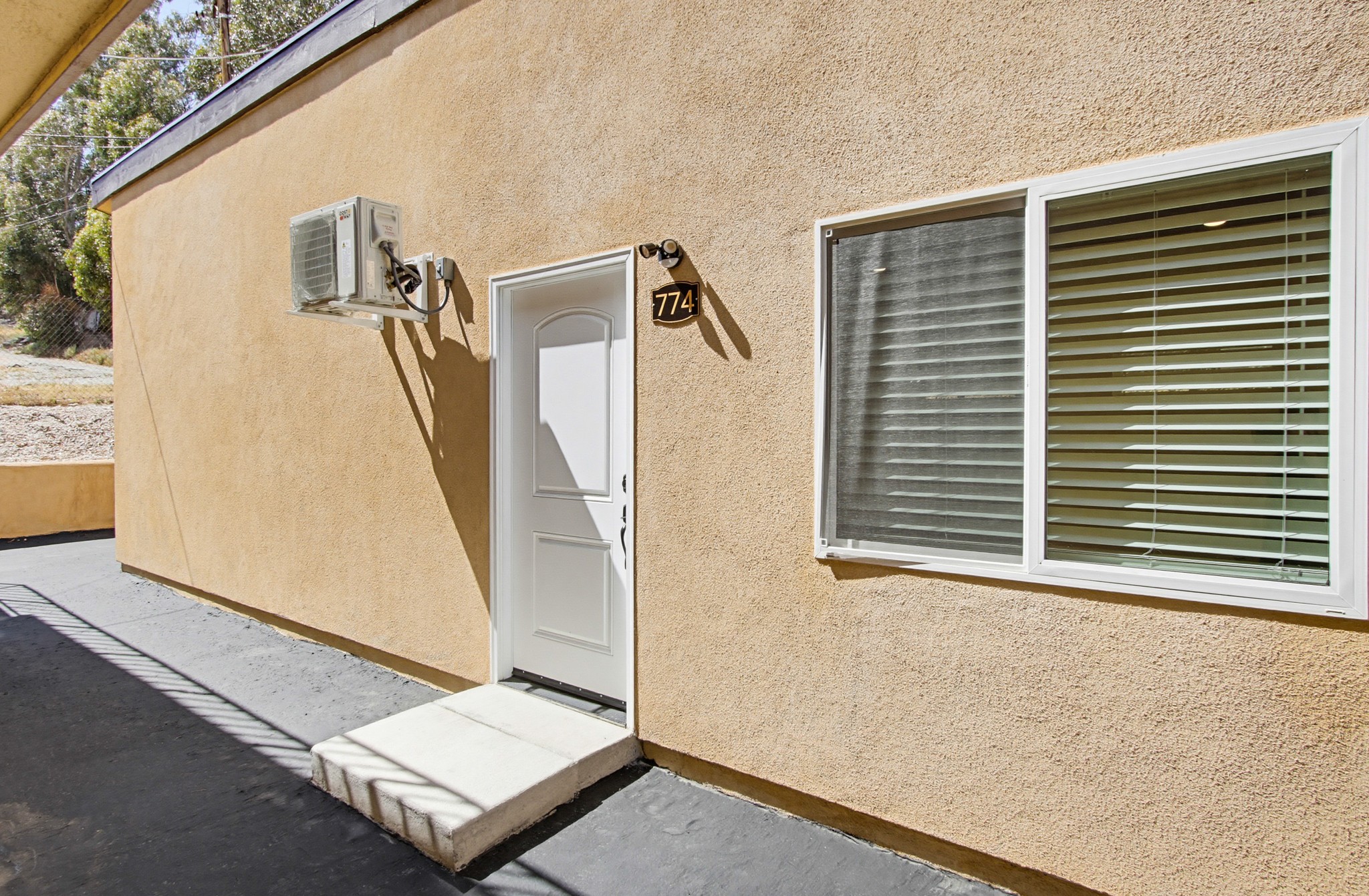 Virtual tour photo 6 of 34 for 772 N Alda Dr