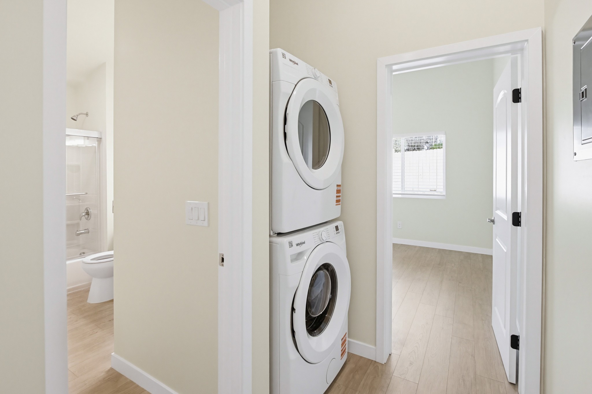 Virtual tour photo 22 of 34 for 772 N Alda Dr