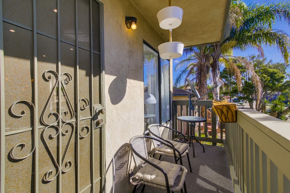 Virtual tour photo 4 of 40 for 772 Sapphire St