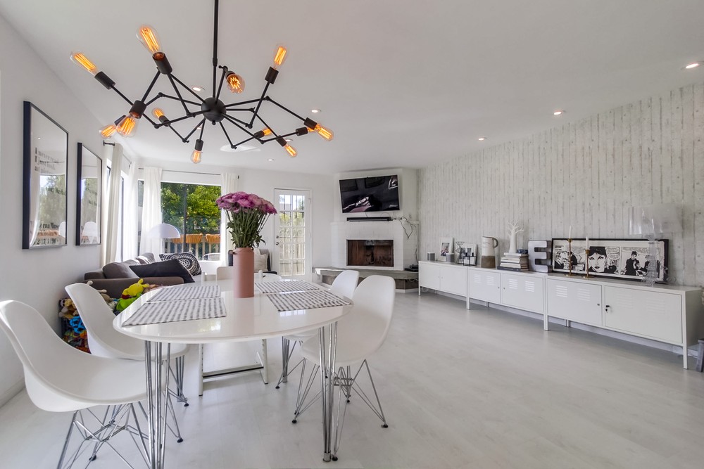 Virtual tour photo 10 of 40 for 772 Sapphire St