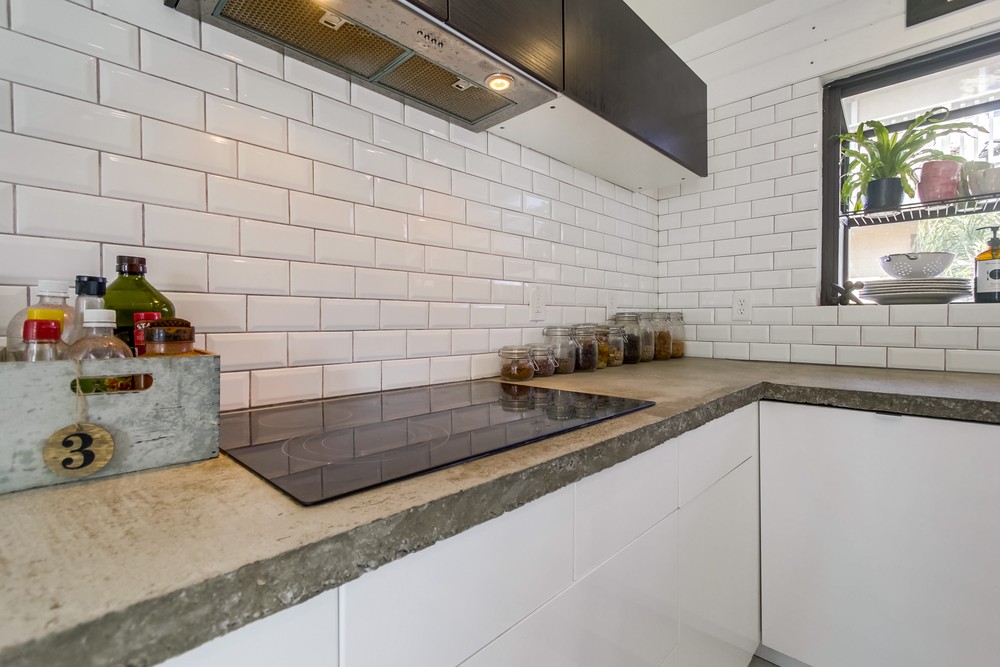 Virtual tour photo 14 of 40 for 772 Sapphire St