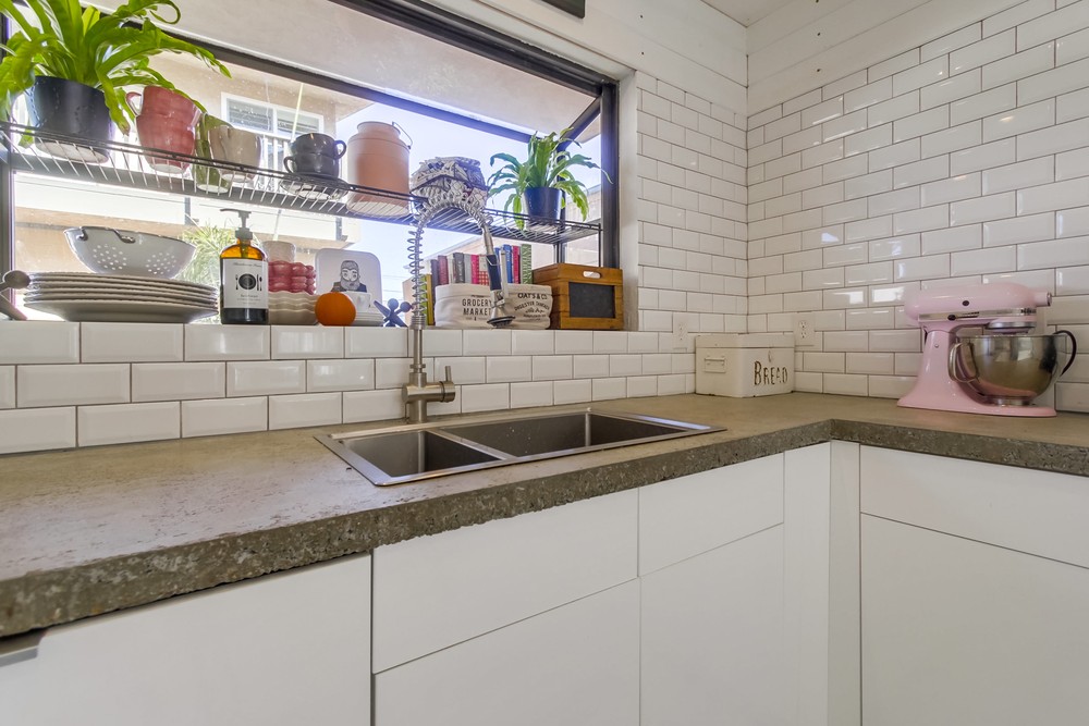 Virtual tour photo 15 of 40 for 772 Sapphire St