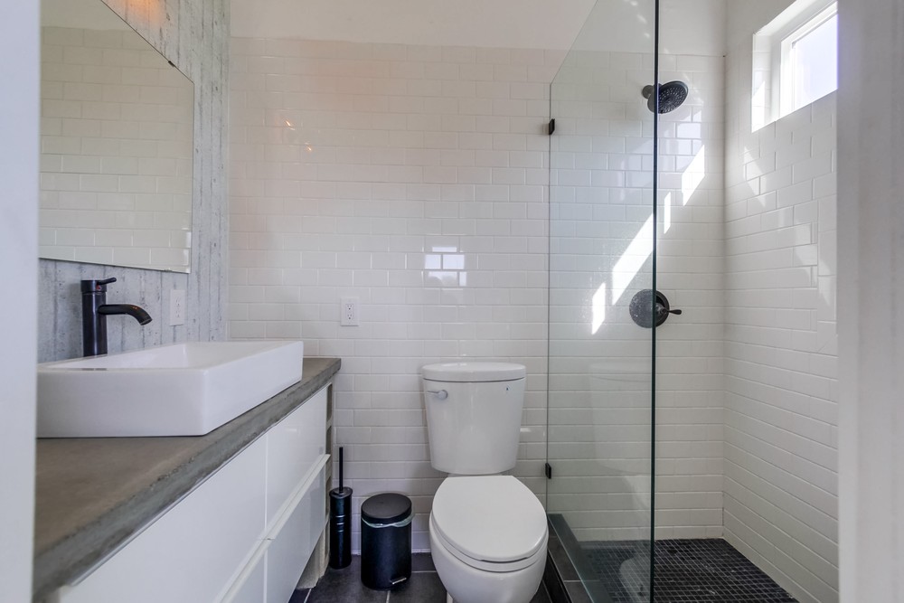 Virtual tour photo 25 of 40 for 772 Sapphire St