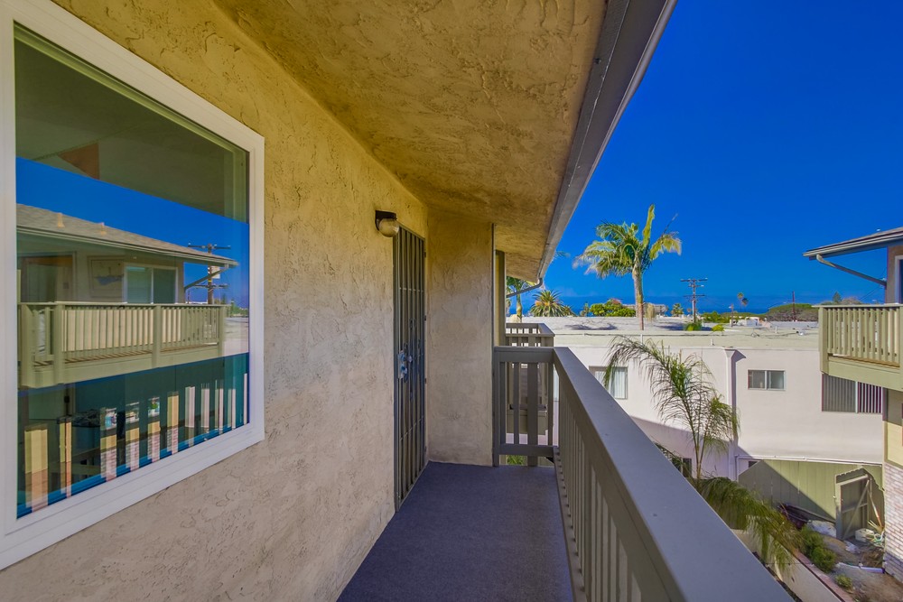 Virtual tour photo 38 of 40 for 772 Sapphire St