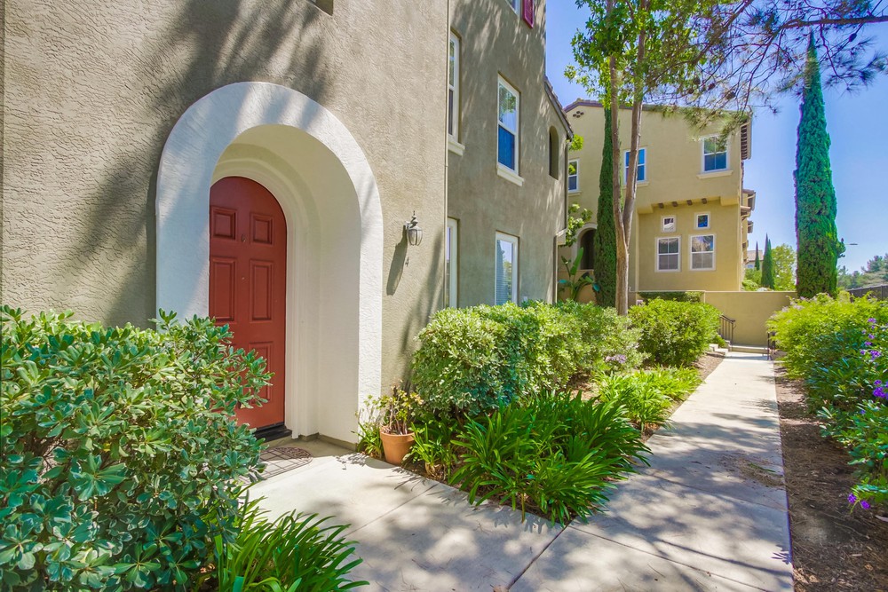 Virtual tour photo 3 of 44 for 7720 Via Rossi