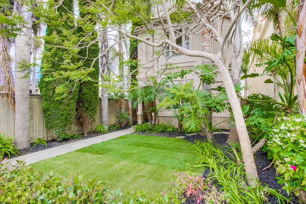 Virtual tour photo 5 of 64 for 773 Sapphire St