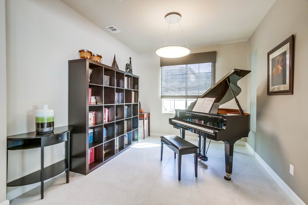 Virtual tour photo 5 of 63 for 7731 Caminito Liliana