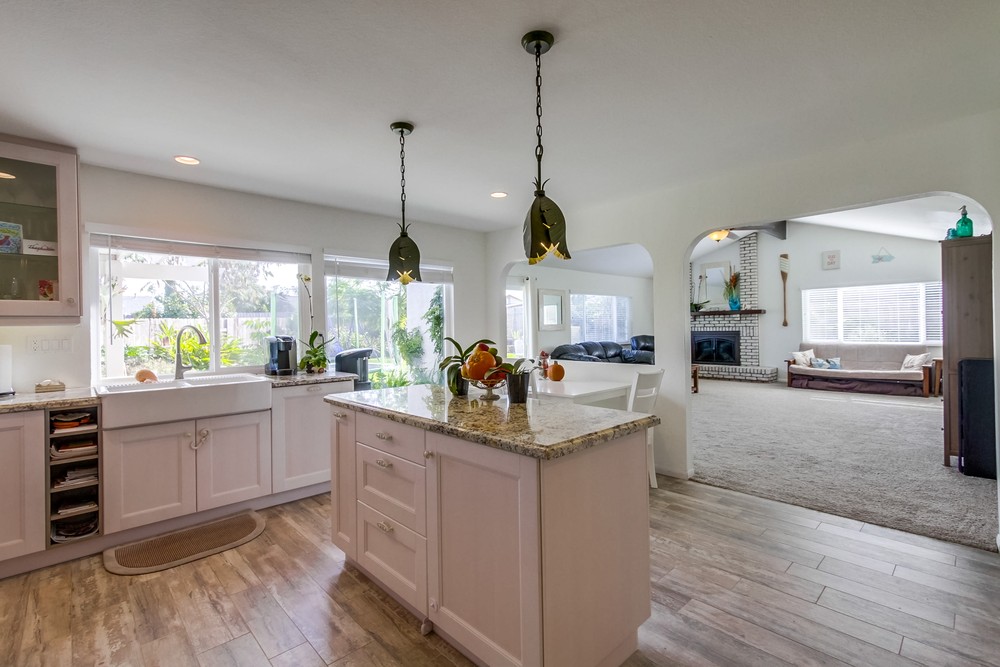 Virtual tour photo 13 of 42 for 7735 Parkdale Ct