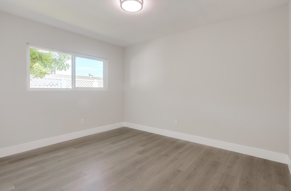 Virtual tour photo 24 of 32 for 7739 Lake Tahoe Ave