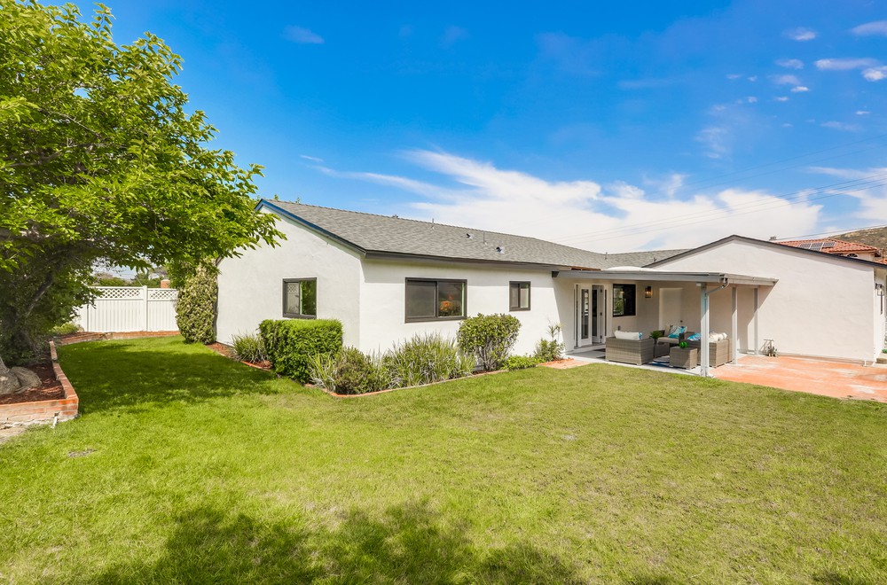 Virtual tour photo 31 of 32 for 7739 Lake Tahoe Ave