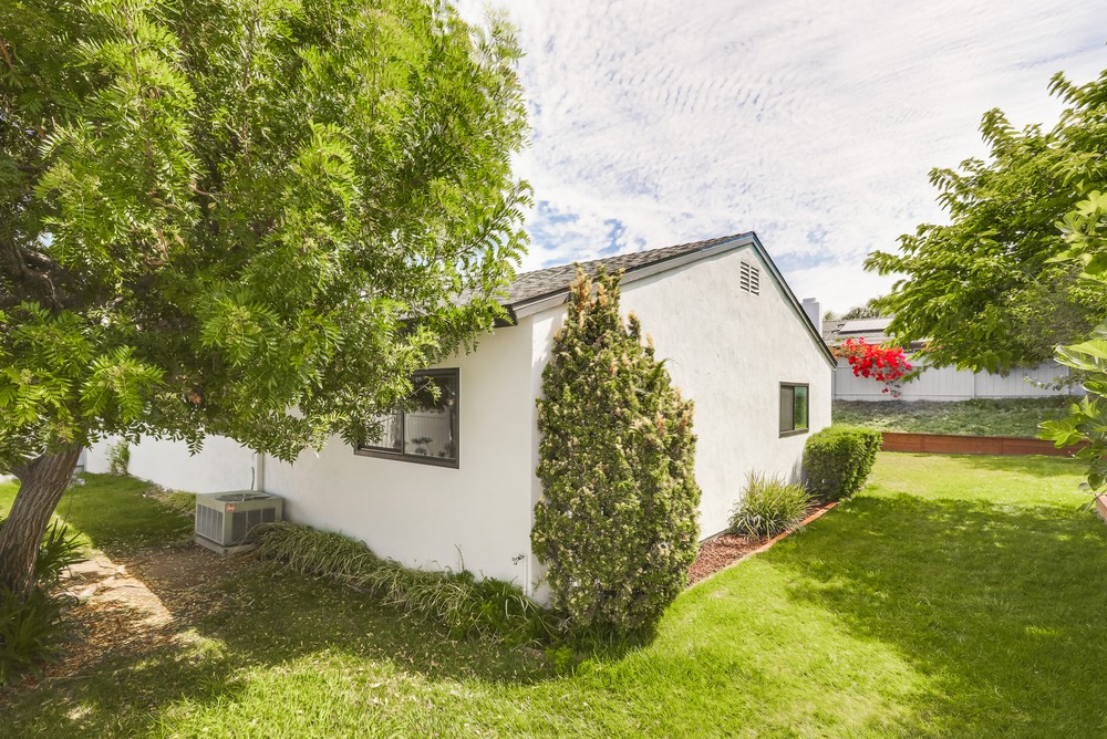Virtual tour photo 33 of 32 for 7739 Lake Tahoe Ave