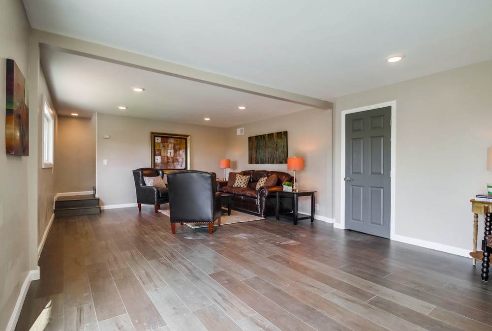 Virtual tour photo 14 of 68 for 774 Winston Dr