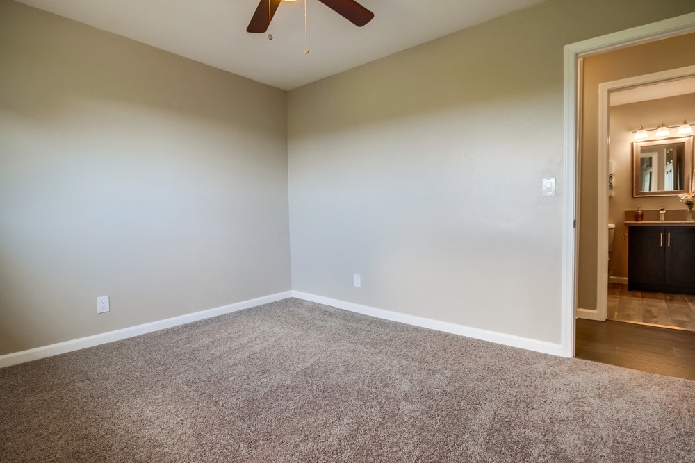 Virtual tour photo 49 of 68 for 774 Winston Dr