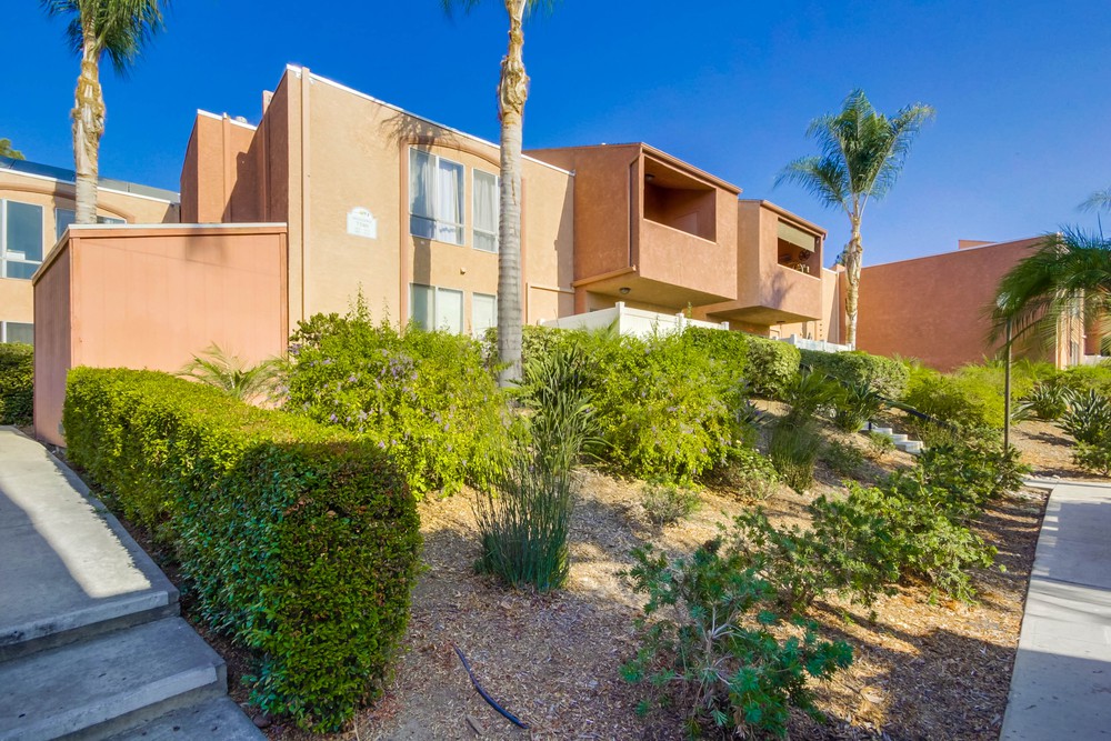 Virtual tour photo 8 of 39 for 7740 Margerum Ave UNIT 210