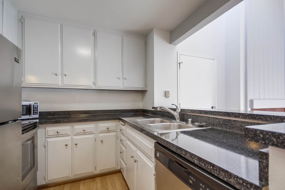 Virtual tour photo 18 of 39 for 7740 Margerum Ave UNIT 210
