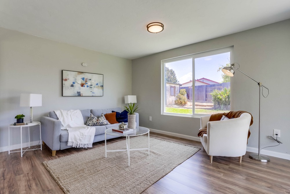 Virtual tour photo 10 of 34 for 7745 Parkdale Cove