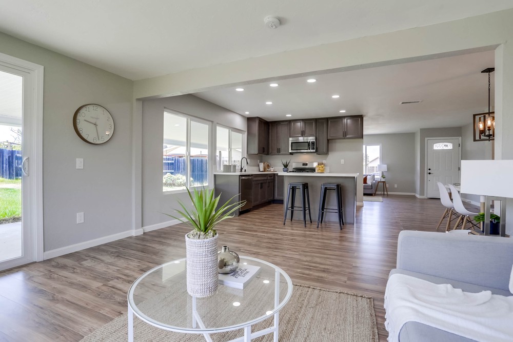 Virtual tour photo 12 of 34 for 7745 Parkdale Cove
