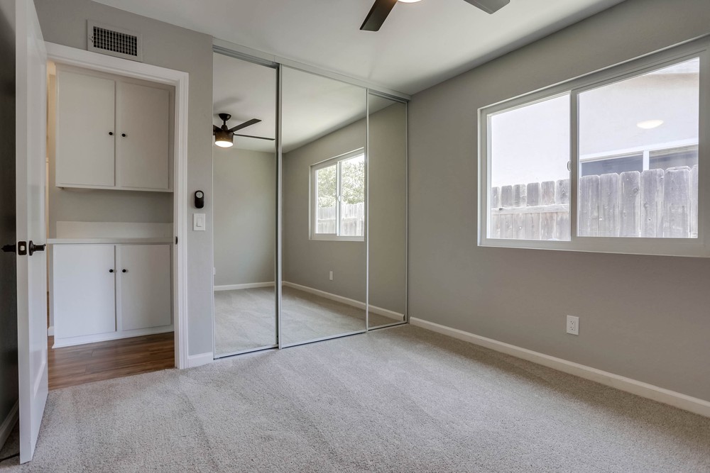 Virtual tour photo 26 of 34 for 7745 Parkdale Cove