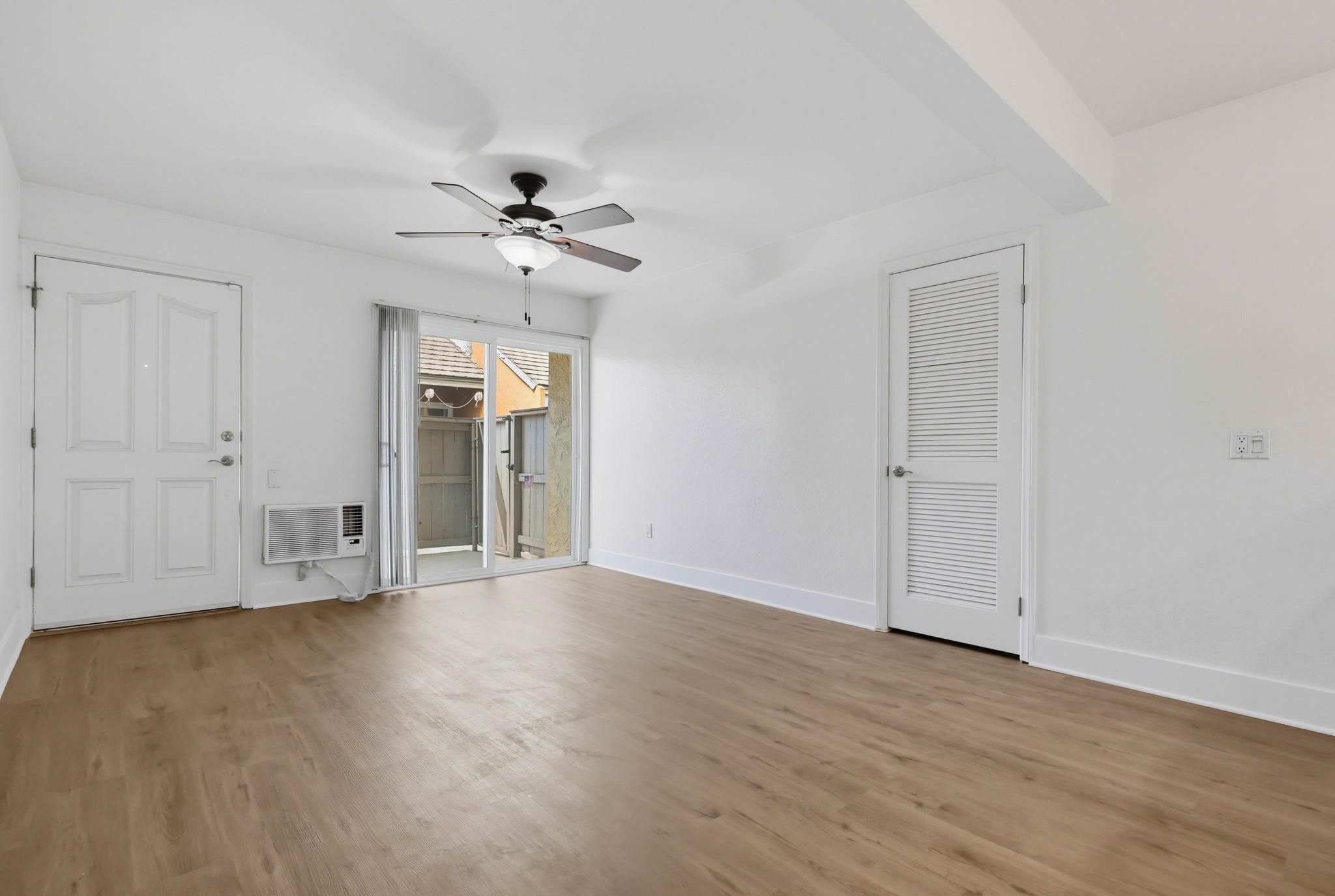 Virtual tour photo 13 of 34 for 7747 Margerum Ave Unit 126