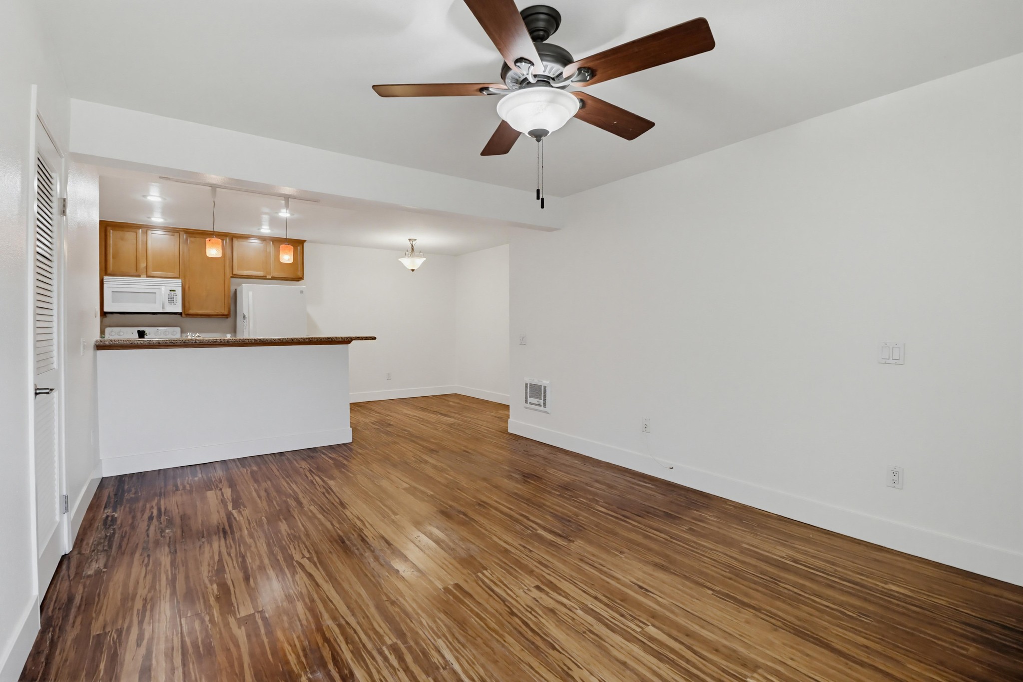 Virtual tour photo 9 of 39 for 7747 Margerum Ave UNIT 126