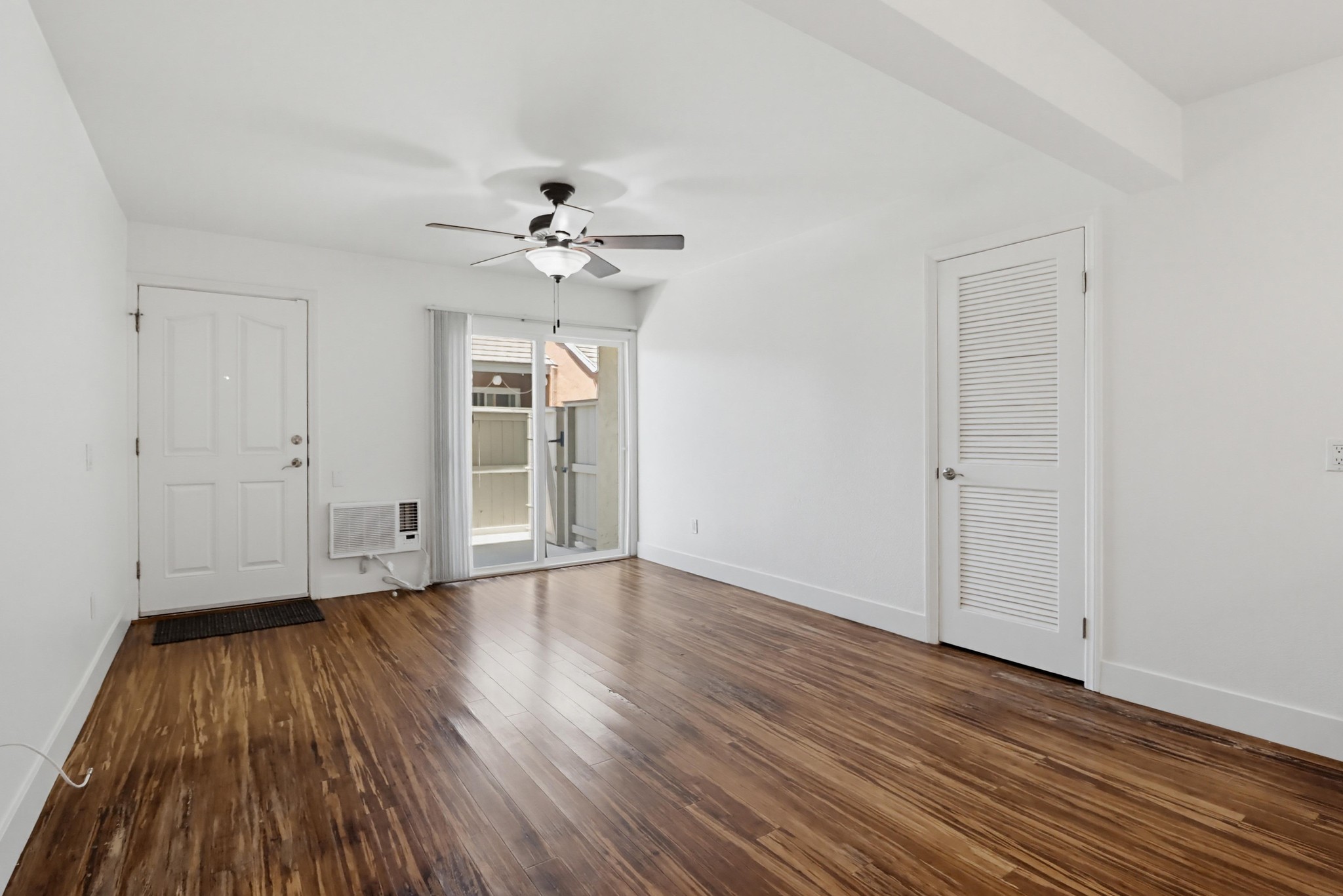 Virtual tour photo 12 of 39 for 7747 Margerum Ave UNIT 126