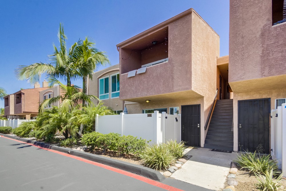 Virtual tour photo 1 of 43 for 7750 Margerum Ave UNIT 118