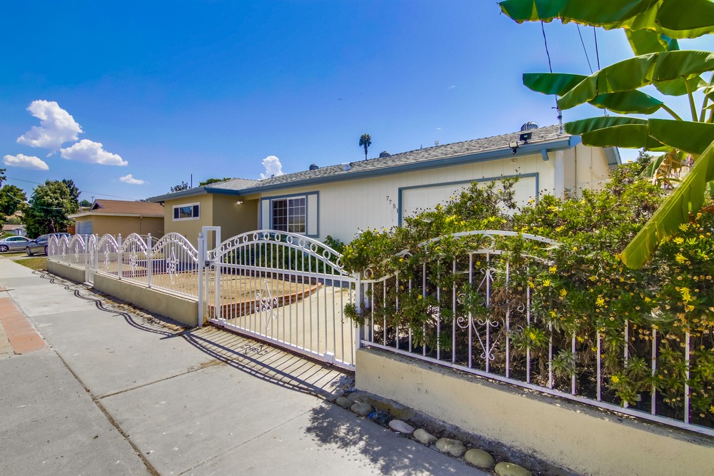 Virtual tour photo 4 of 44 for 7751 Blackpool Rd