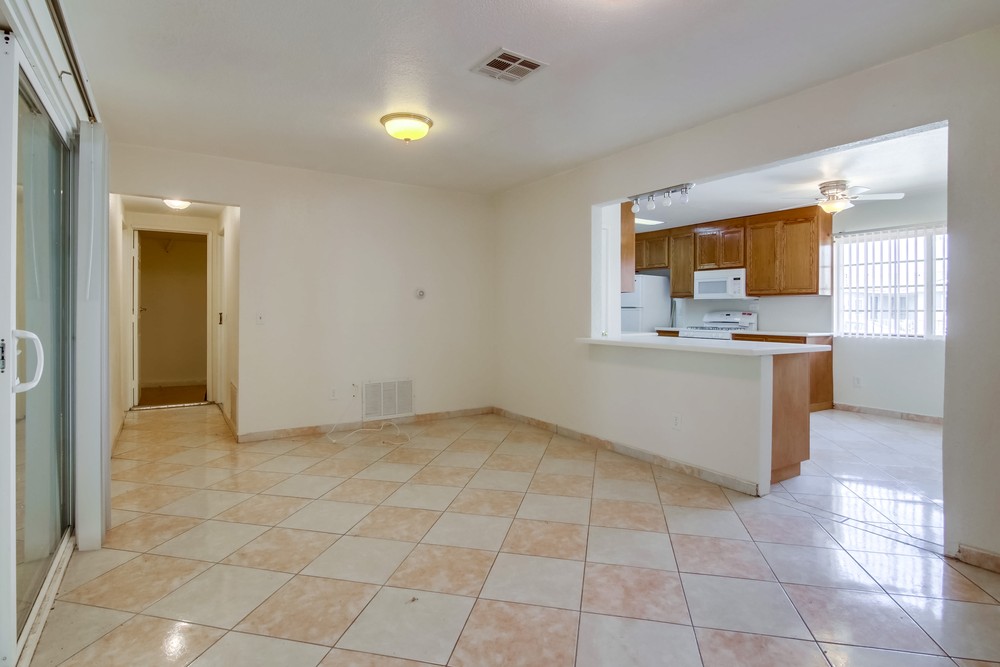 Virtual tour photo 7 of 44 for 7751 Blackpool Rd