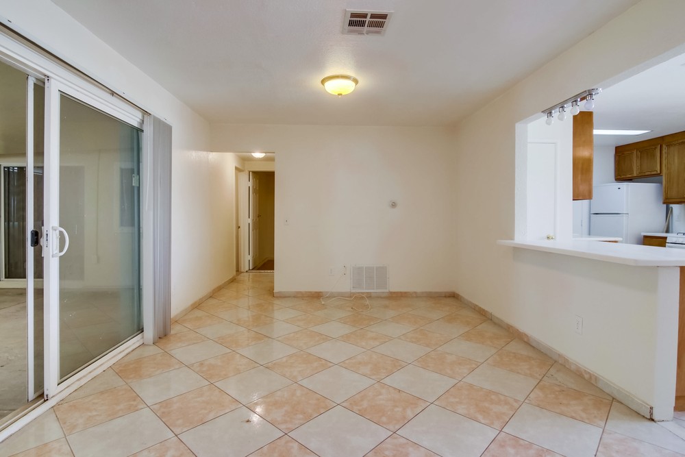 Virtual tour photo 8 of 44 for 7751 Blackpool Rd