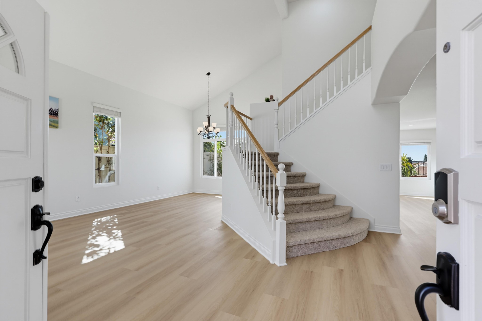 Virtual tour photo 9 of 83 for 7753 Roan Rd