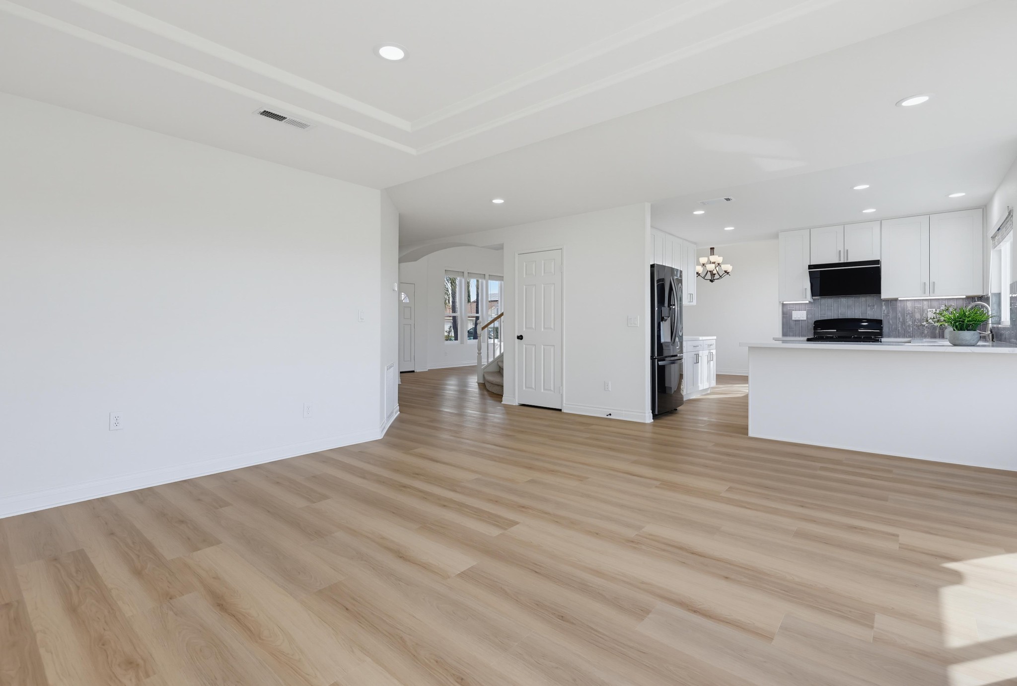 Virtual tour photo 22 of 83 for 7753 Roan Rd