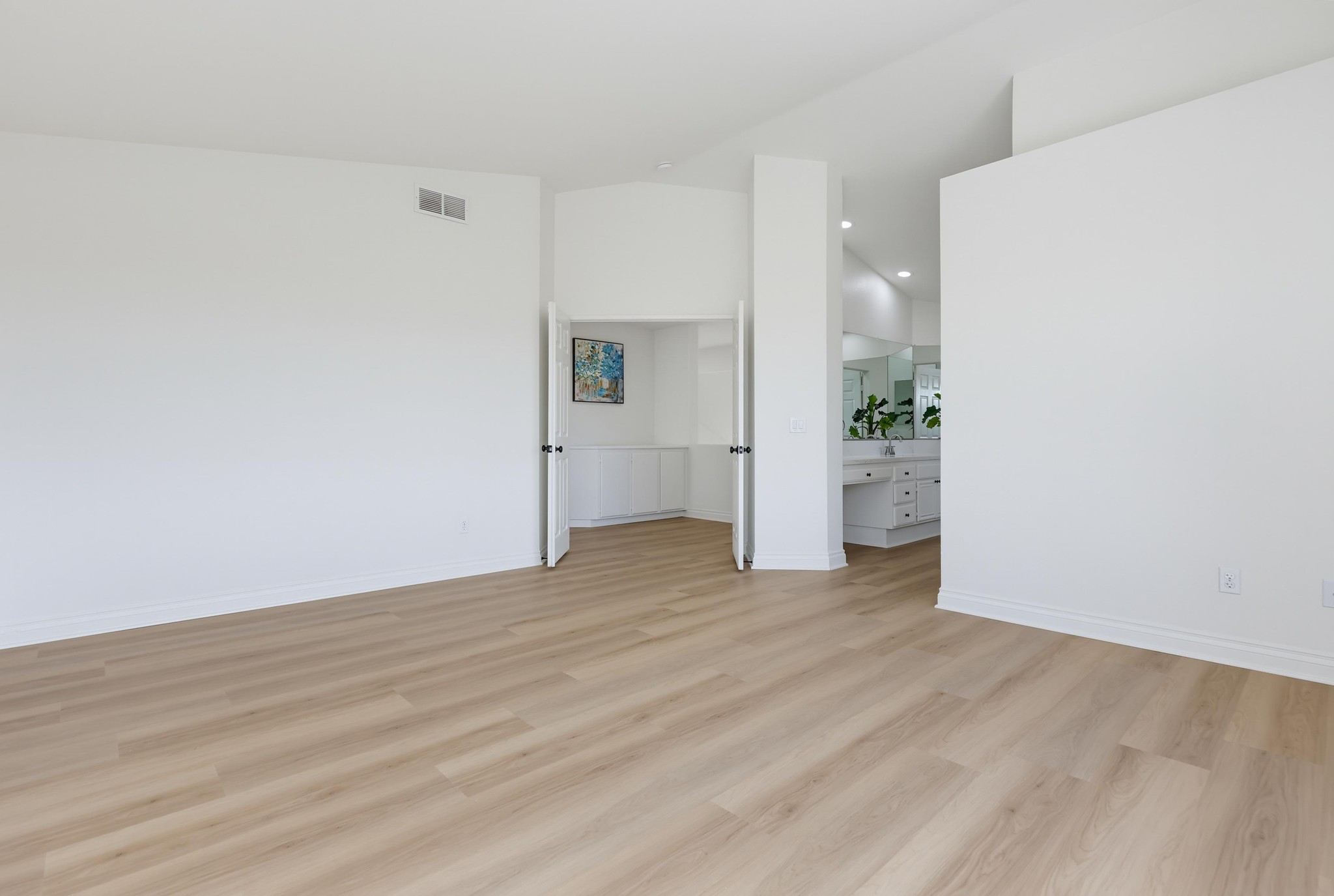 Virtual tour photo 58 of 83 for 7753 Roan Rd