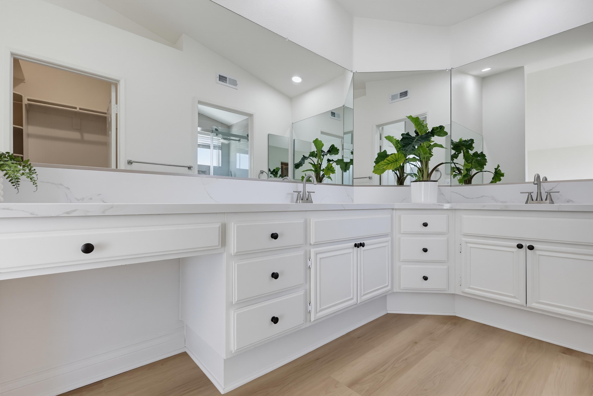 Virtual tour photo 65 of 83 for 7753 Roan Rd