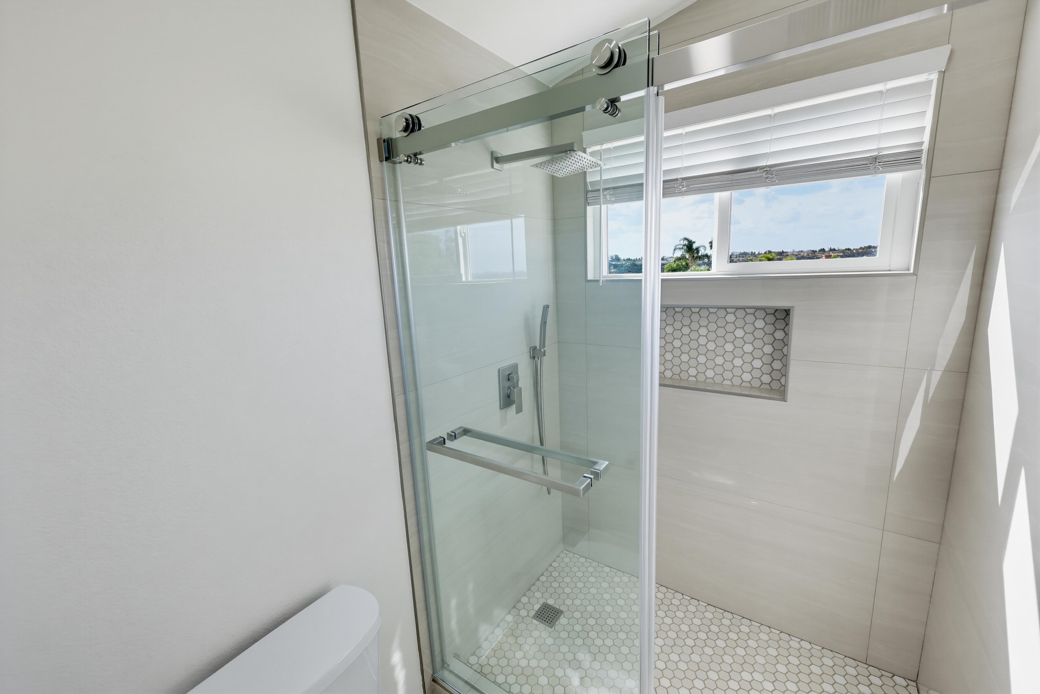 Virtual tour photo 67 of 83 for 7753 Roan Rd