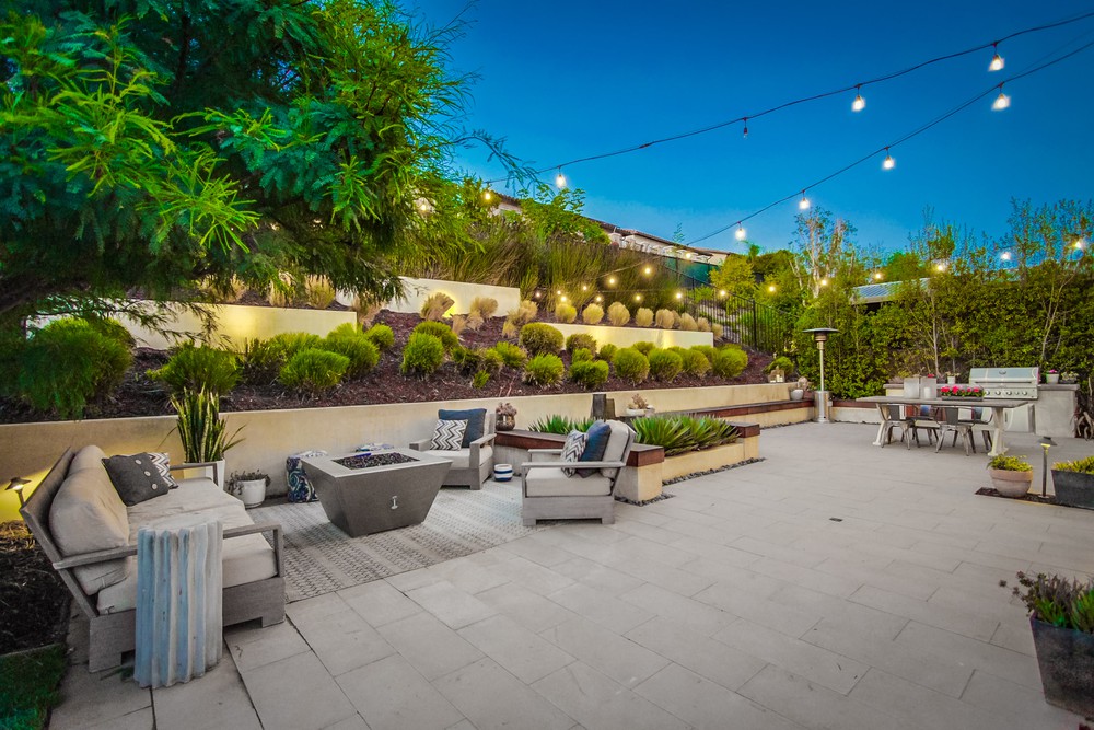 Virtual tour photo 14 of 100 for 7756 Carol Glen Ct