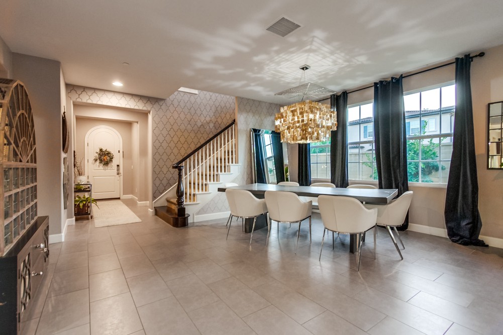 Virtual tour photo 22 of 100 for 7756 Carol Glen Ct