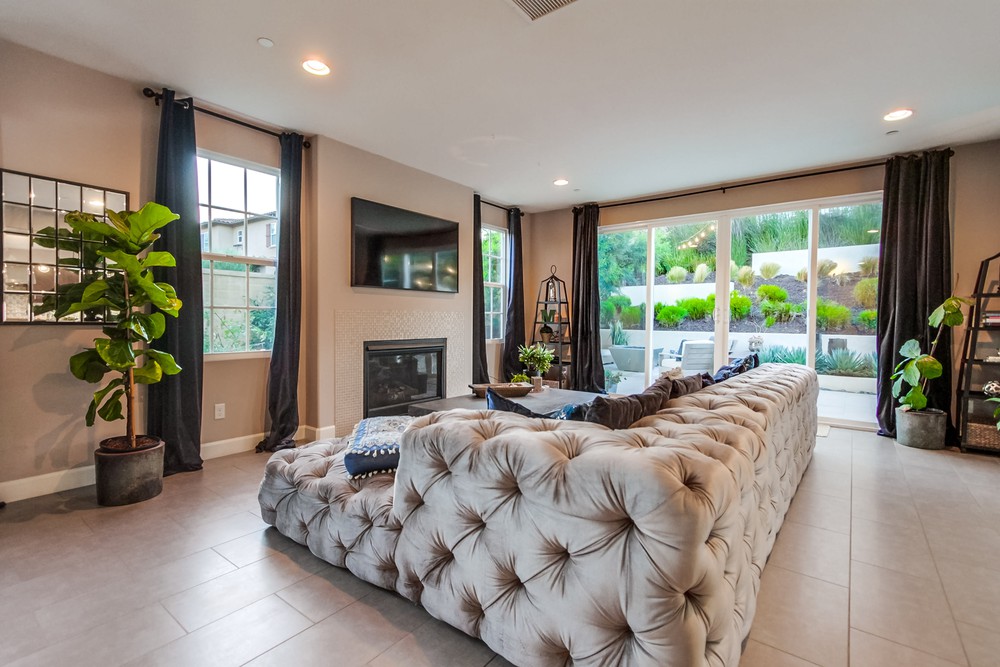 Virtual tour photo 25 of 100 for 7756 Carol Glen Ct