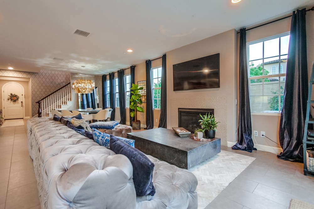 Virtual tour photo 32 of 100 for 7756 Carol Glen Ct
