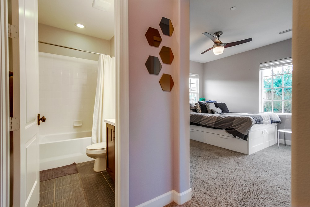 Virtual tour photo 75 of 100 for 7756 Carol Glen Ct
