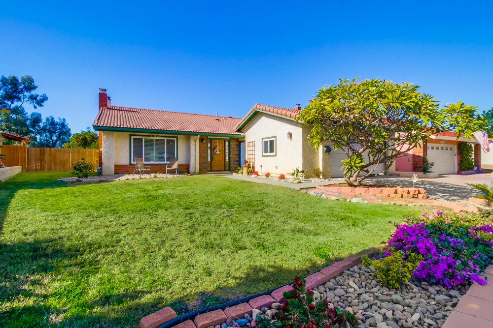 Virtual tour photo 6 of 63 for 7760Hillandale Dr  San Diego